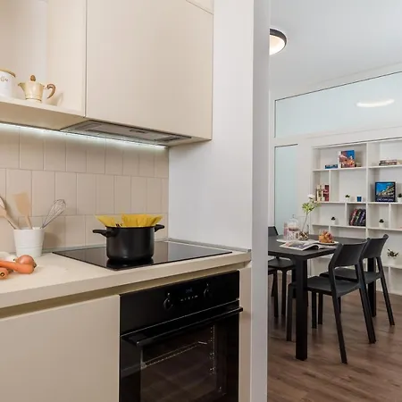 Artqart Apartment *