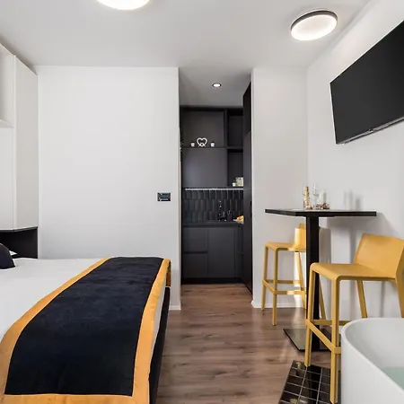 Artqart Apartment *