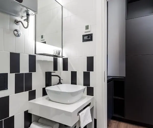 Apartman Artqart
